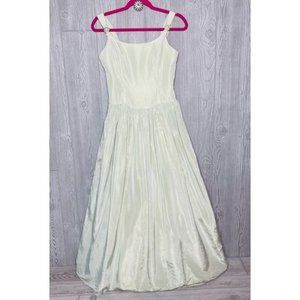 Jessica McClintock gunne sax light green jeweled tanktop fit & flair silky dress